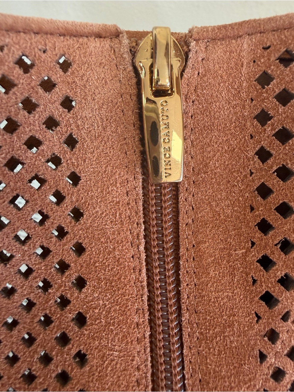 NWOB Vince Camuto Pointed Toe Laser-Cut Mid-Calf Boot in Rust - Picture 4 of 4